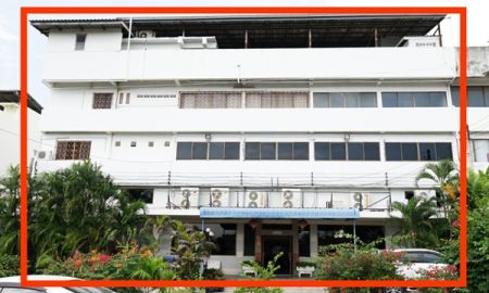 ให้เช่าอาคารพาณิชย์ / สำนักงาน - อ.พาณิชย์ 4.5 ชั้น 1,940 ตรม.ให้เช่า ร้านอาหาร King Power Pattaya ติดถ.สุขุมวิท 49-65 6หน่วย