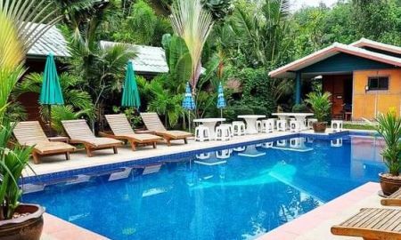ขายบ้าน - Pool villa style Resort near Suan Son Beach rayong บ้านพักพูลวิลล่า สำหรับขาย
